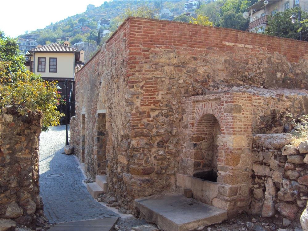 Tarihi Sarnıç Yapısı